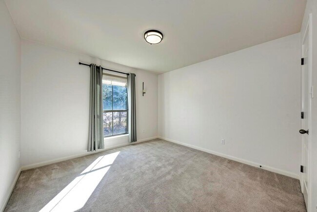 Building Photo - 20208 Sandpiper Spot Ct