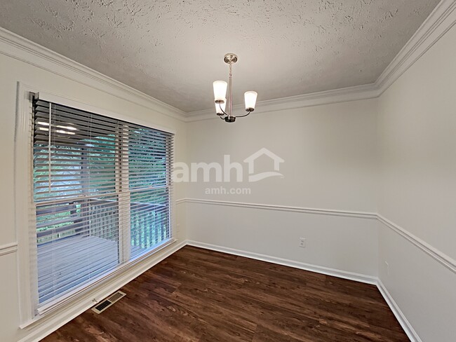 Building Photo - 2262 Ashley Falls Ln NW