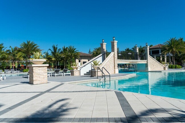 Building Photo - 8960 NW 97th Ave