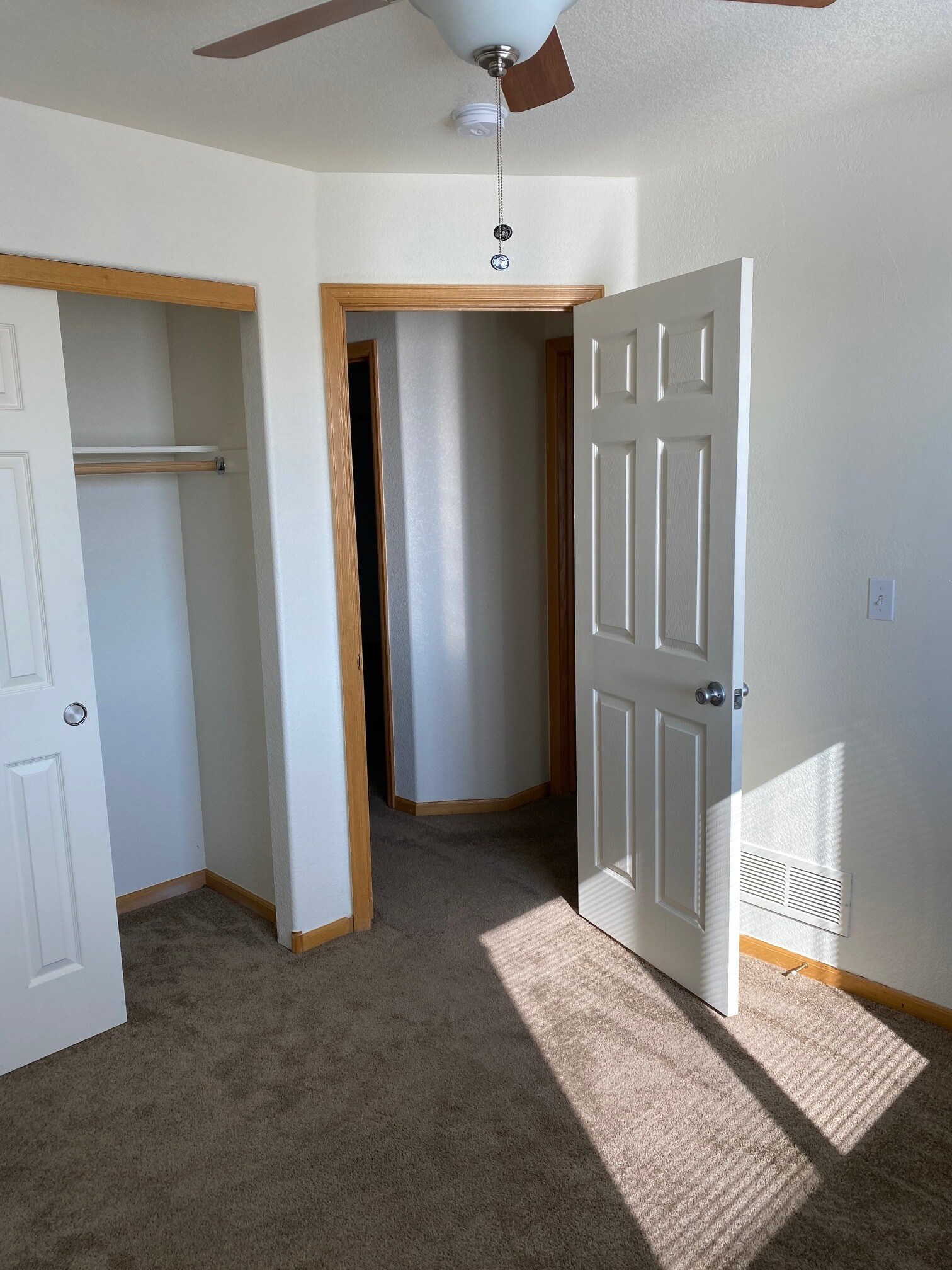 Bedroom 3 - 3761 Mt Flora St