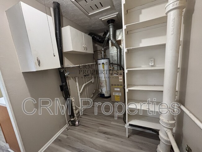 Building Photo - 1036 Columbus Blvd