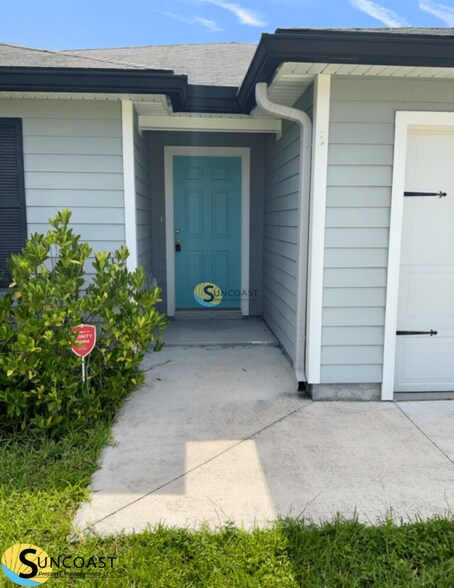 Building Photo - 8223 Golden Bamboo Dr