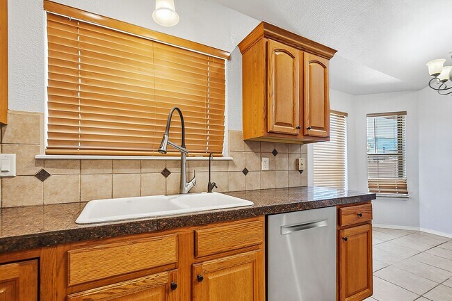 Building Photo - 351 Cielo Grande Ct