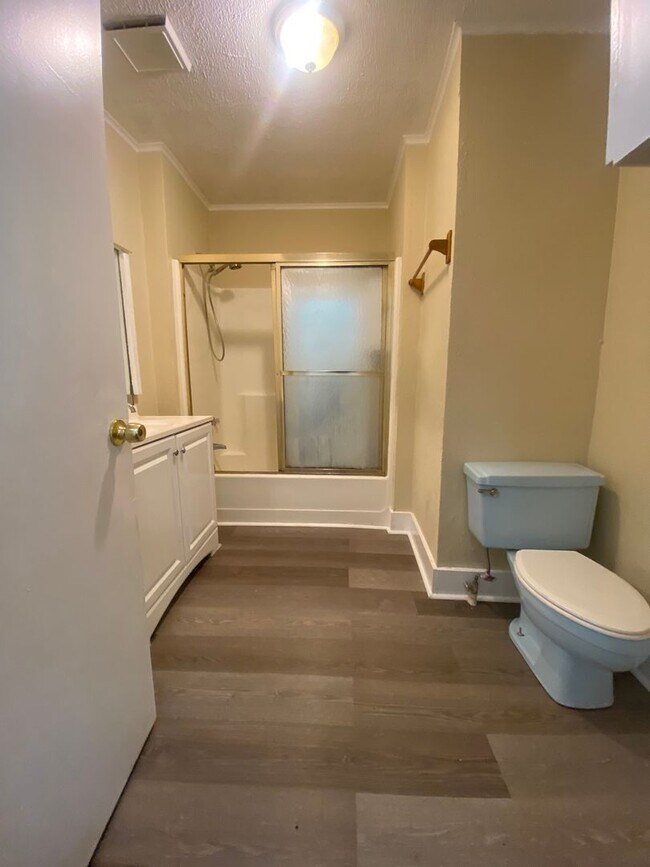 Building Photo - **ON HOLD**3 Bedroom / 2.5 Bathroom Home for Rent in East Columbus, GA***