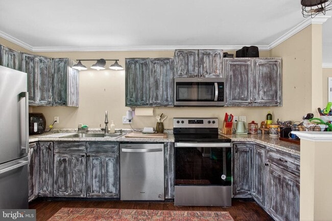 Building Photo - 1238 Logger Dr