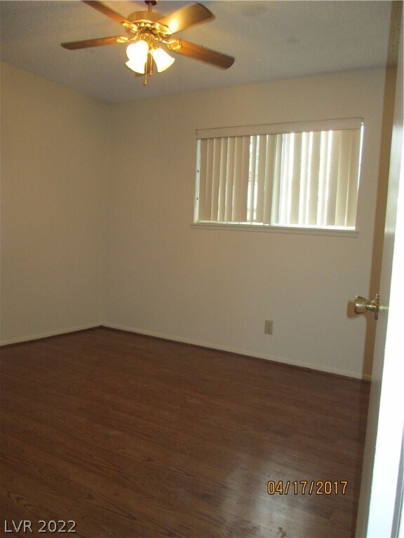Building Photo - 2132 Jeanne Dr