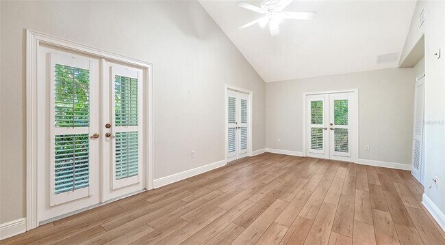 Building Photo - 4935 Riverwood Ave
