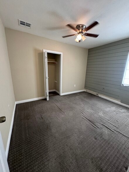 Building Photo - 5148 Alvada St