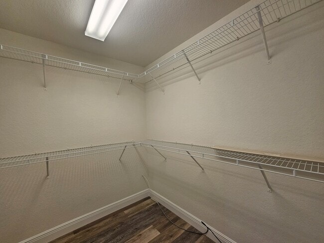 Building Photo - 308 Highland Meadows Dr