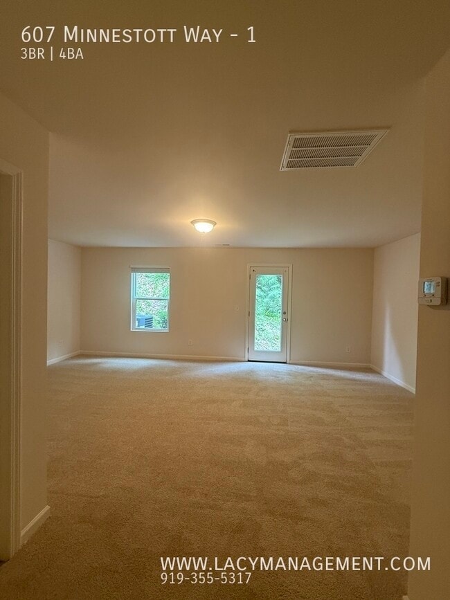Building Photo - 607 Minnestott Way