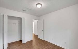 Building Photo - 1903 Whitehall Forest Ct SE