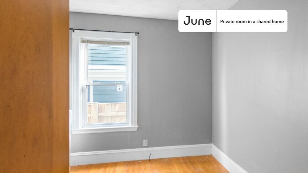 Building Photo - Room in Shared 5 bed/1 bath home