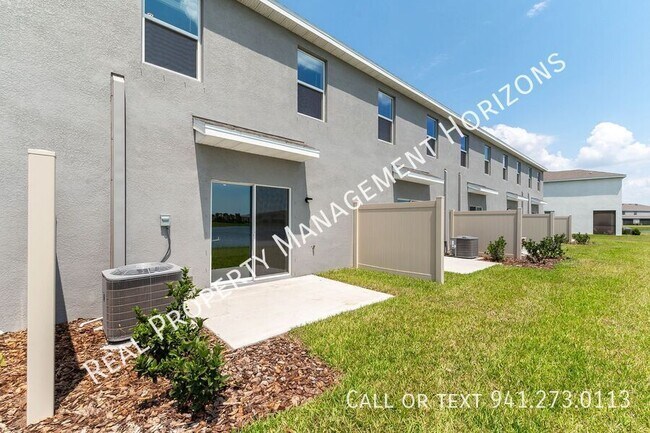 Building Photo - 17769 Crescent Moon Lp
