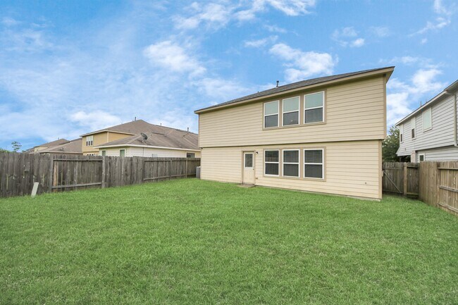 Building Photo - 15623 Sheldon Ridge Way