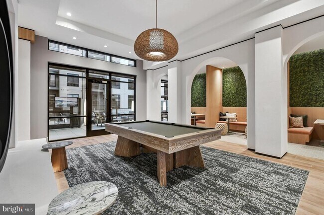 Building Photo - 43601 Charitable St