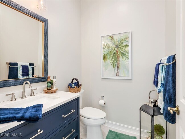 Building Photo - 6096 Dogleg Dr