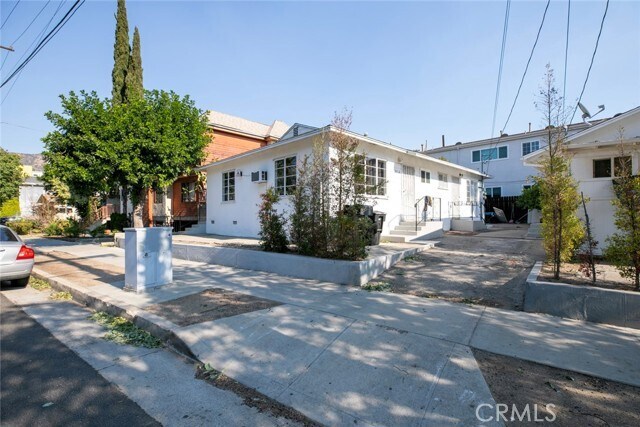 Building Photo - 347 W Dryden St