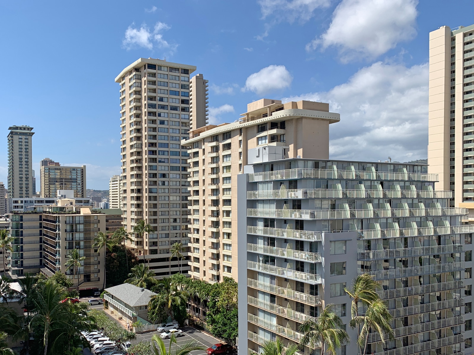 Building Photo - 2240 Kuhio Ave