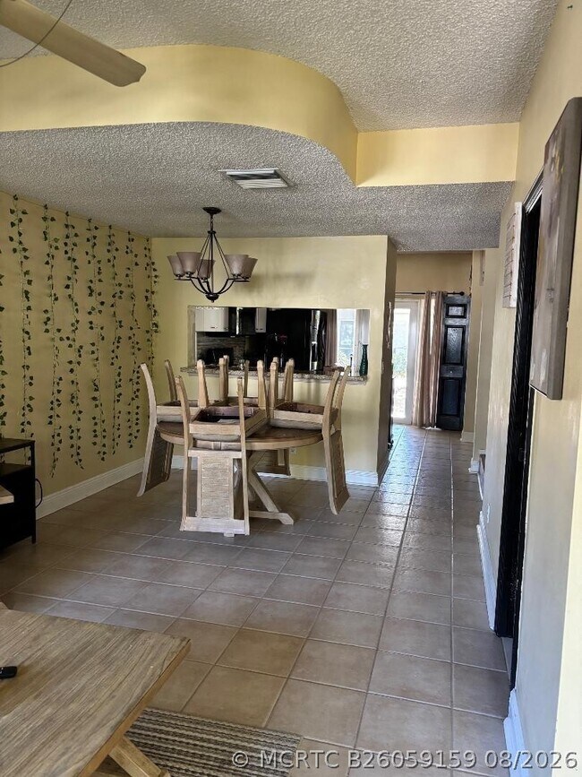Building Photo - 11050 Conch Ct