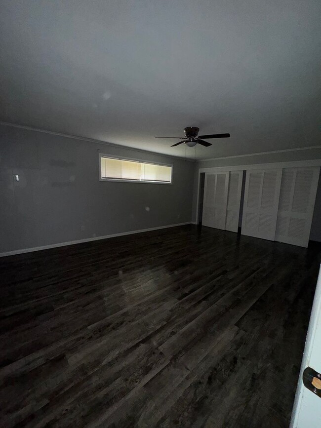 Building Photo - Very Nice Newly Rehabbed Home in Frayser -...