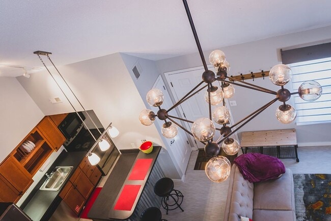 Interior Photo - Waterfront Apartments (TCT 1600, LLC)