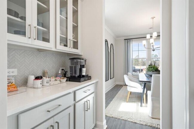 Building Photo - 6180 Misty Hill Ln