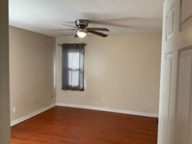 Building Photo - 42 N Crossing Ct