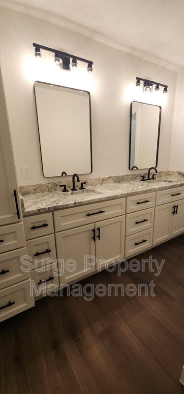 Building Photo - 1112 Concord Dr