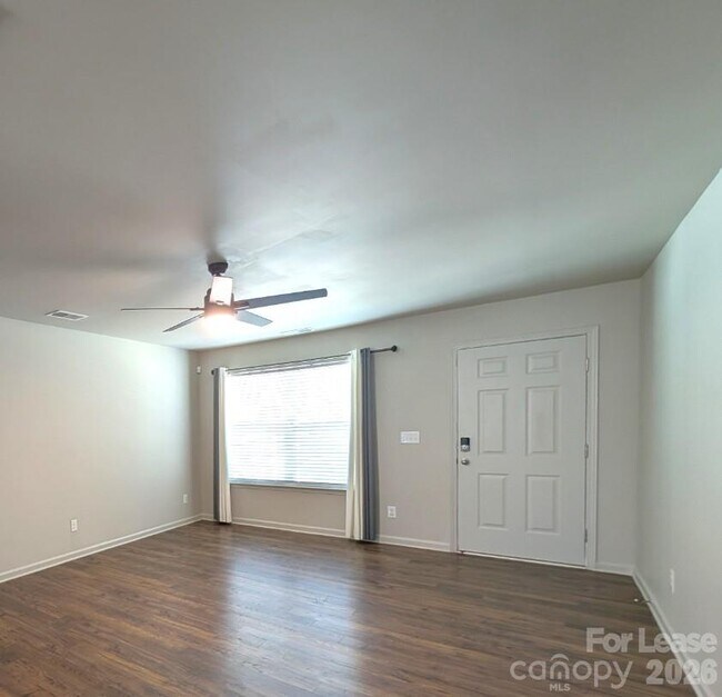 Building Photo - 2525 Mcintosh St