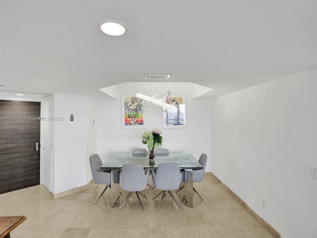 Building Photo - 21205 Yacht Club Dr