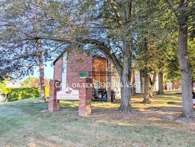 Building Photo - 311 Engadine Ct