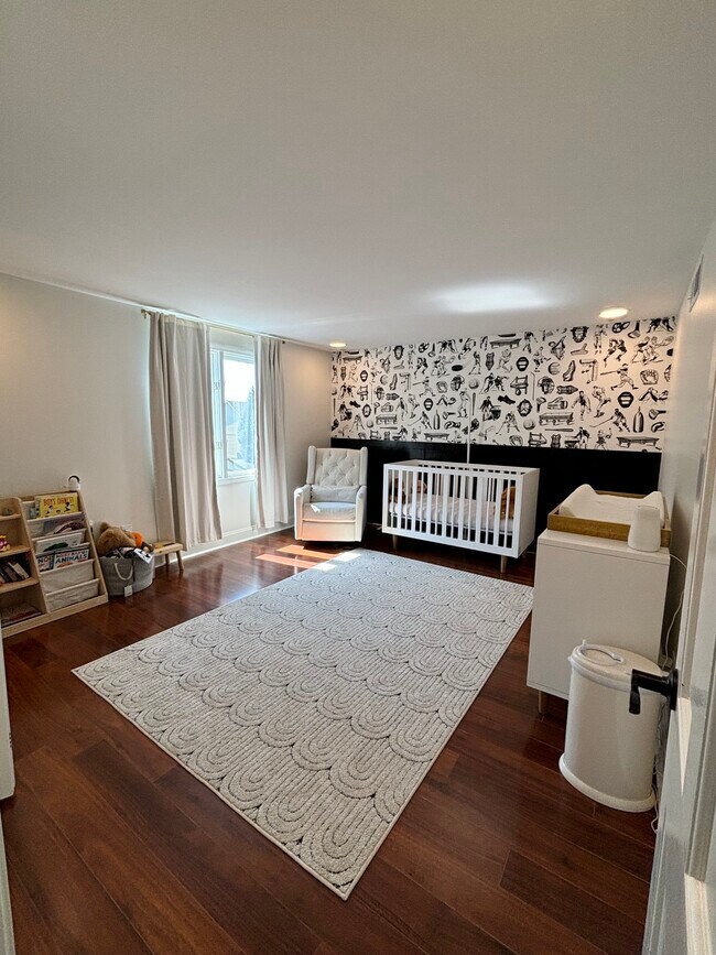 Building Photo - 6035 Whitegate Crossing