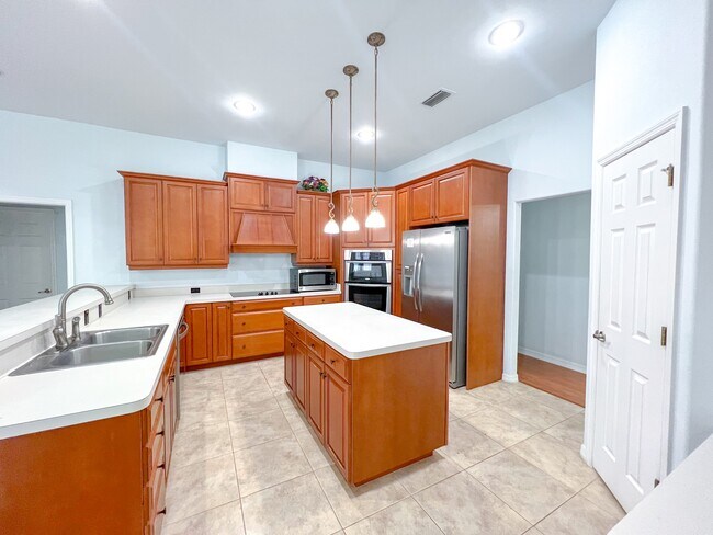 Building Photo - 1486 SW 87th St