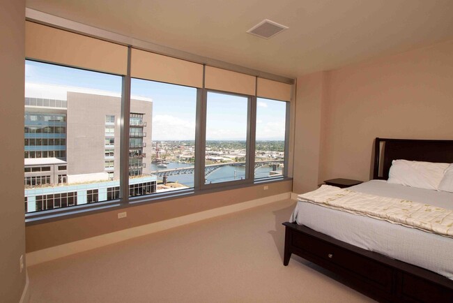 Building Photo - Executive Corporate Suite 2 Bd/2 Bth w/ Am...