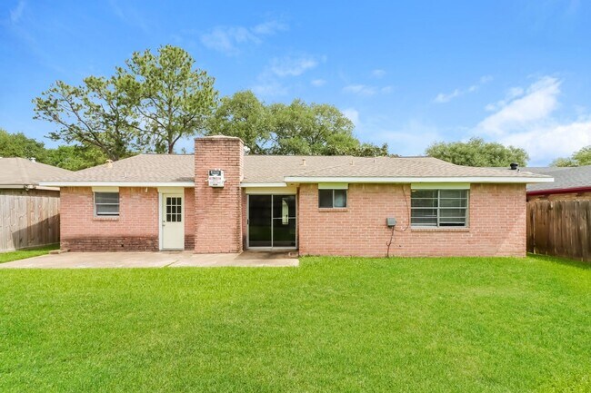 Building Photo - 14307 Branchwater Ln