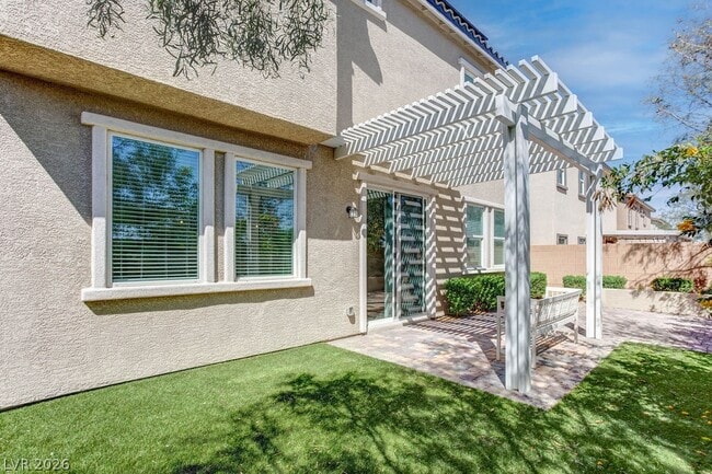 Building Photo - 8580 Luse St