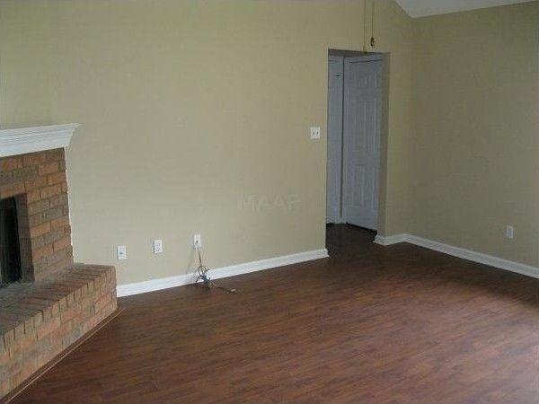 Building Photo - 9274 Charly Hill Ln