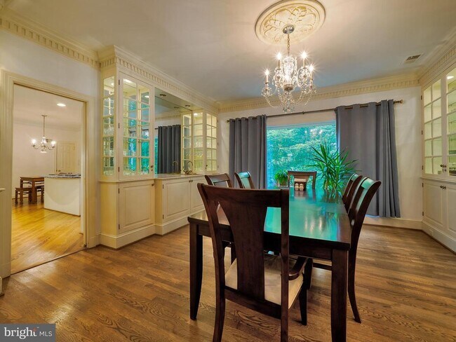 Building Photo - 6513 Kenhill Rd