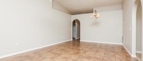Building Photo - 2208 Kingscrest Cir