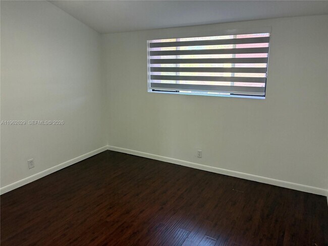 Building Photo - 11611 SW 90th Terrace