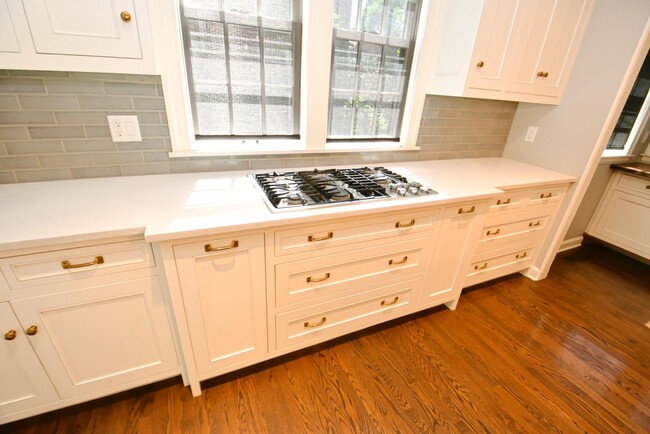 Building Photo - Notre Dame Alumni Owned Home For Lease