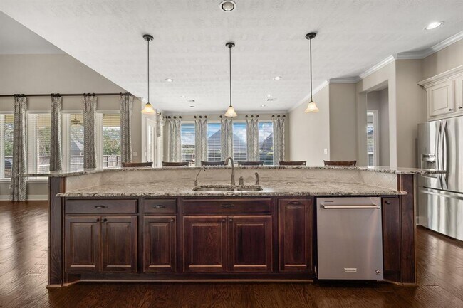 Building Photo - 16916 W Caramel Apple Trail