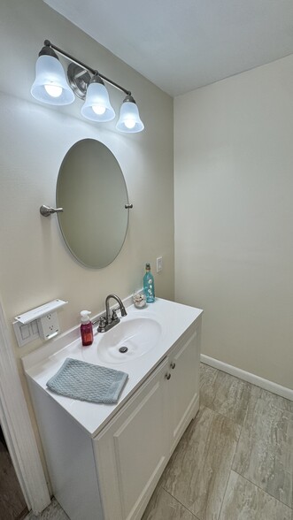 Building Photo - 9970 SW 13th Ter