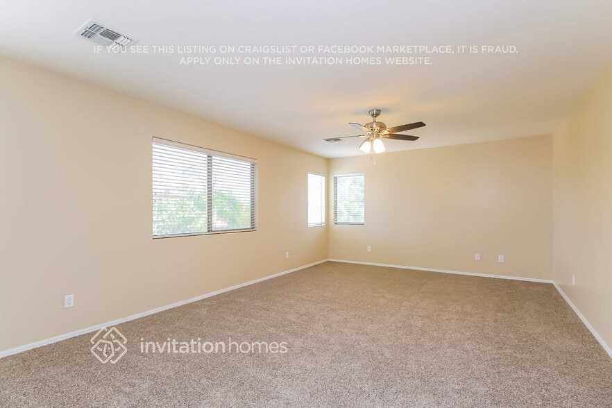 Building Photo - 7035 S San Jacinto Ct