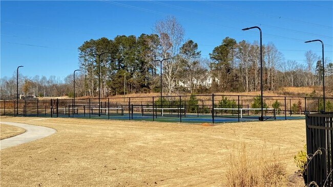 Building Photo - 5401 Bancroft Ln