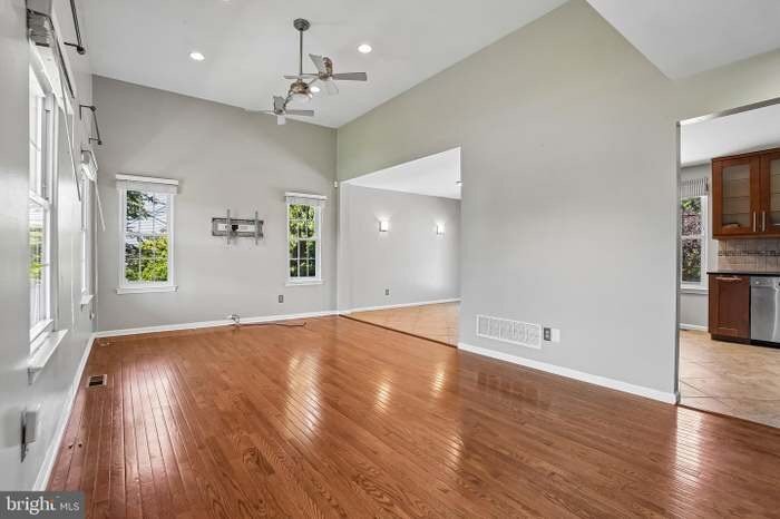 Building Photo - 247 Winchester Dr