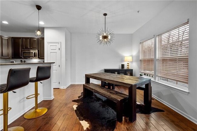 Building Photo - 294 Maple Ridge Dr