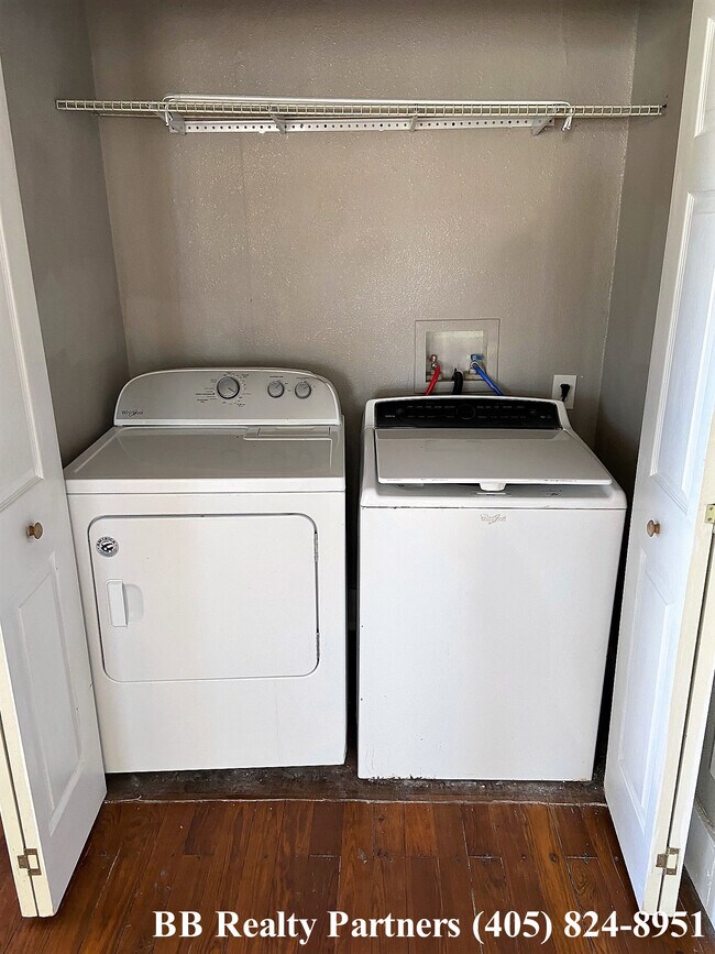 Building Photo - 1115 S Atlanta Ave