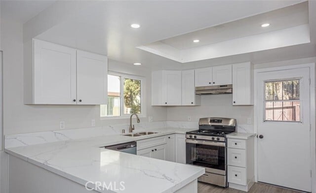 Building Photo - 760 N Adele St