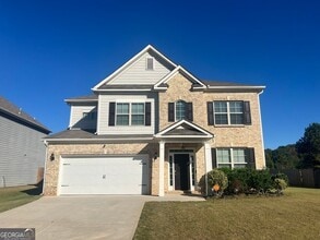 Building Photo - 165 Craines View